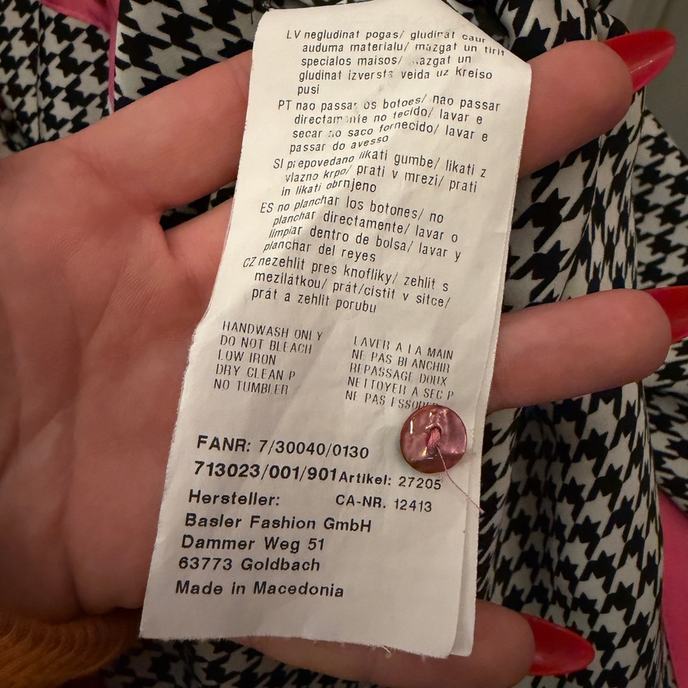 Chic Pink Women's Jacket 2 Piece - Picture 13 of 15